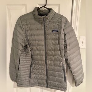 Patagonia Women's Light Gray down sweater Jacket